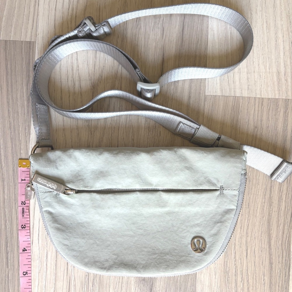 Lululemon All Night Festival Bag Micro Grey Sage Green Crossbody LW9DYIS